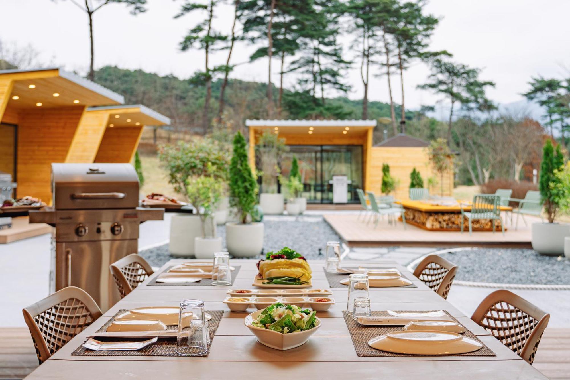 The Suites Hotel Namwon מראה חיצוני תמונה