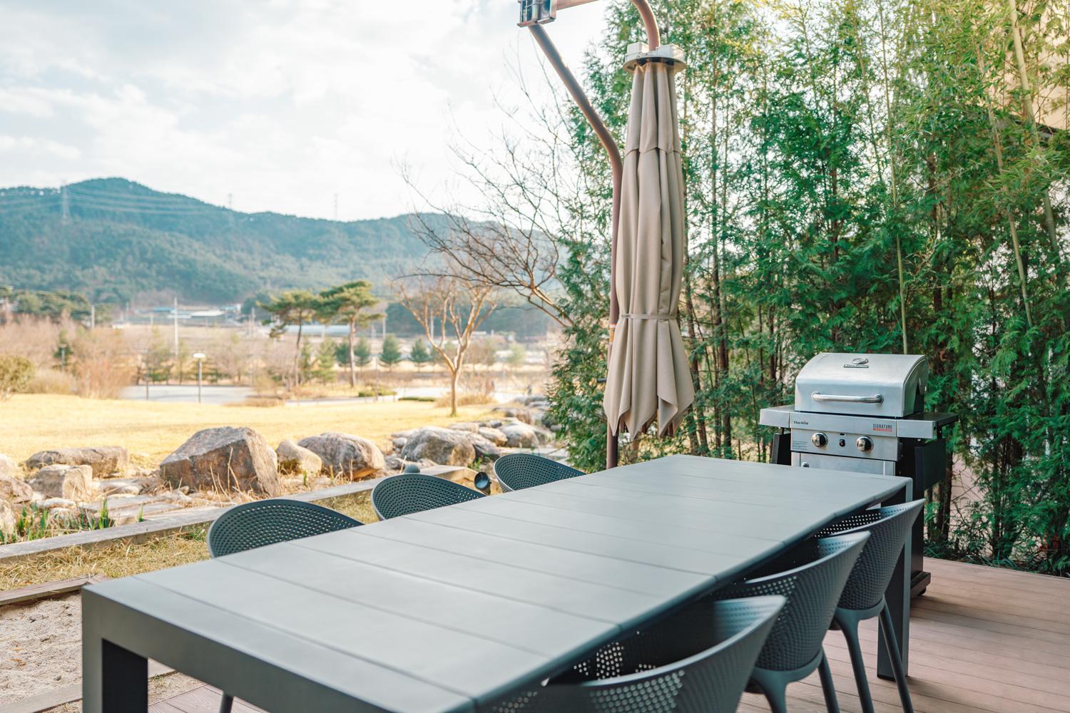 The Suites Hotel Namwon מראה חיצוני תמונה